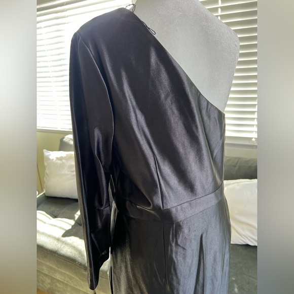 Adrianna Papell Black One Shoulder Dress - Picture 9 of 15